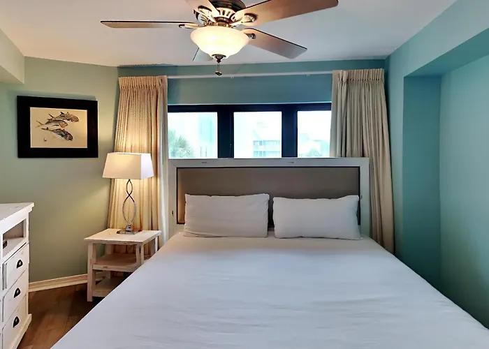 Harbour Place #202 * Gulf Shores