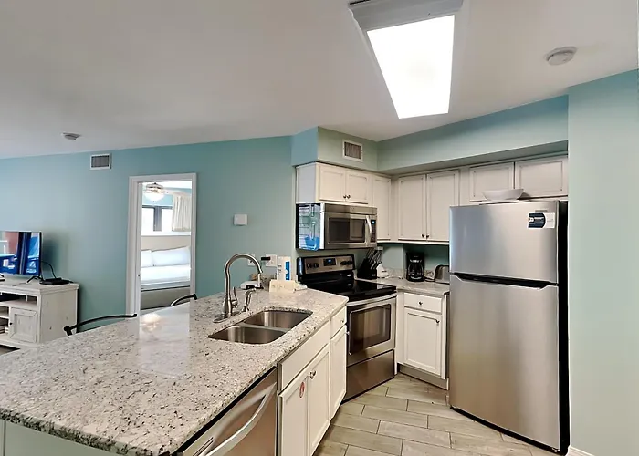 Harbour Place #202 * Gulf Shores