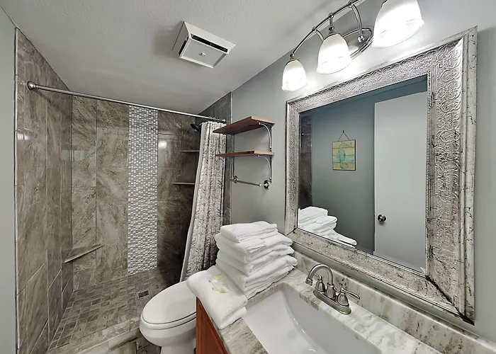 Harbour Place #202 Gulf Shores