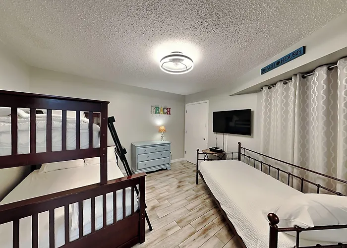 Harbour Place #202 Apartment